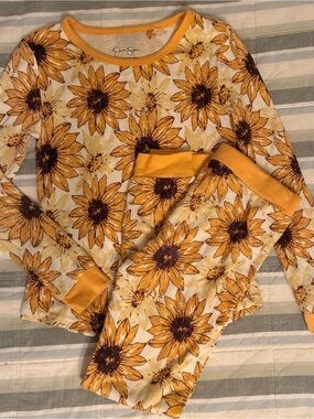 Jessica Simpson Sunflower Long John Pajama Set